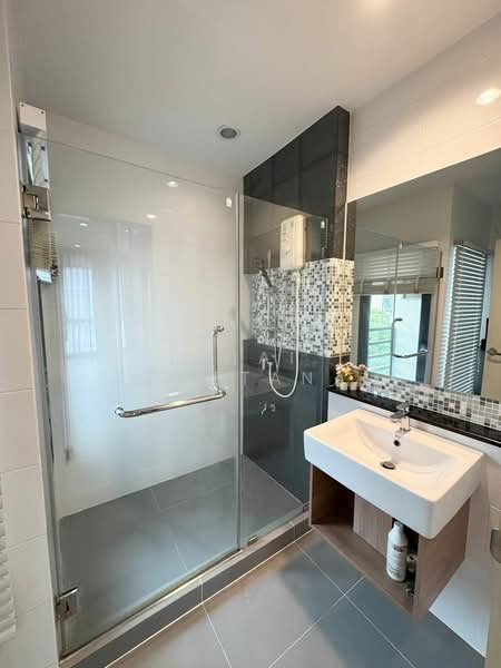 Baan Klang Muang Ladprao-Serithai, Bangkok, 8-2 Soi Serithai 52, Khan Na Yao, Bangkok, 3 Bedrooms, 152 sqm, Townhouse For Sale, by Vinai  Wattana, 500309655 - DDproperty.com