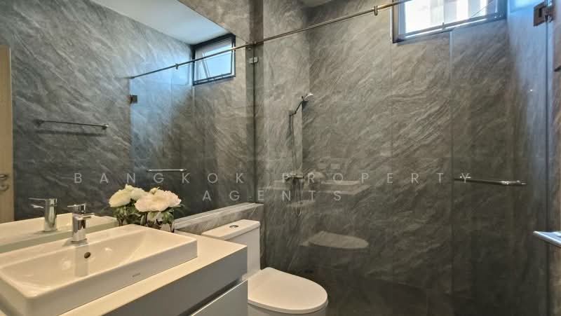 The Knight Sukhumvit 31, Bangkok, Khlongtoei Nua, Watthana, Bangkok, 3 Bedrooms, 160 sqm, Condo For Rent, by BANGKOK PROPERTY AGENTS, 500309656 - DDproperty.com