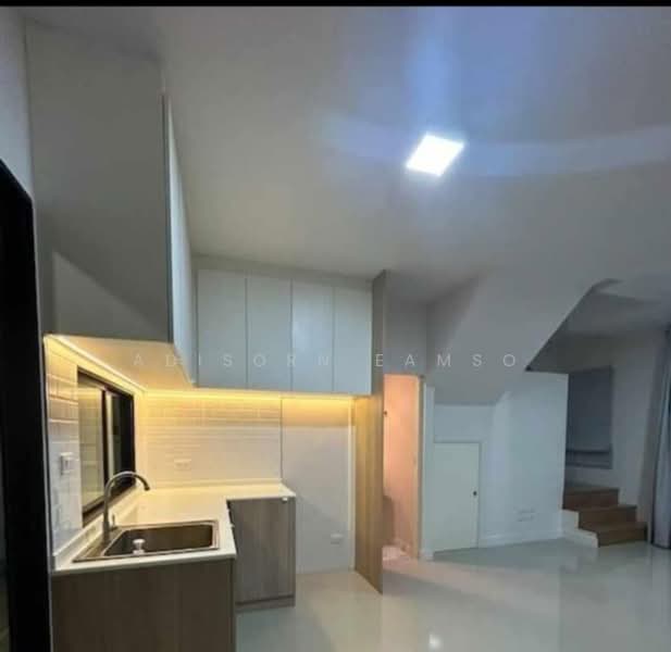 Baan Klang Muang Srinakarin – Onnut, Bangkok, 174 Soi On Nut 70/1, Prawet, Bangkok, 3 Bedrooms, 150 sqm, Townhouse For Sale, by Adisorn Eamso, 500309659 - DDproperty.com