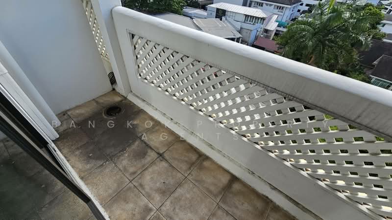 The Pentacles, Bangkok, 303 Thong Lo 15 Alley, Khlong Tan Nua, Watthana, Bangkok, 2 Bedrooms, 100 sqm, Condo For Rent, by BANGKOK PROPERTY AGENTS, 500309687 - DDproperty.com