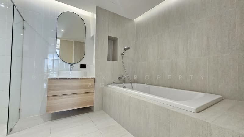 The Pentacles, Bangkok, 303 Thong Lo 15 Alley, Khlong Tan Nua, Watthana, Bangkok, 2 Bedrooms, 100 sqm, Condo For Rent, by BANGKOK PROPERTY AGENTS, 500309687 - DDproperty.com