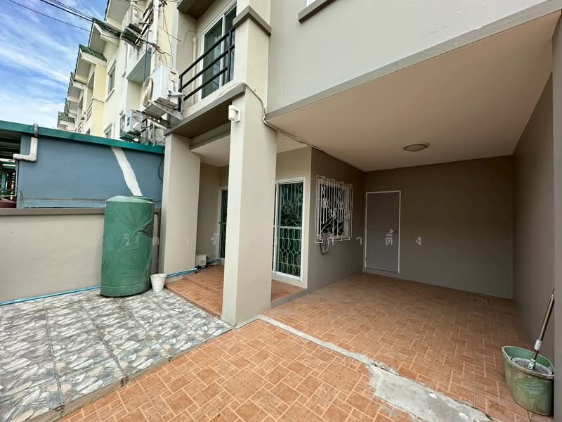 Baan Suwan Suvarnabhumi, Samut Prakan, Bangphli Yai, Bang Plee, Samut Prakan, 5 Bedrooms, 200 sqm, Townhouse For Sale, by วิดารัตน์ กาติ้ง, 500309703 - DDproperty.com