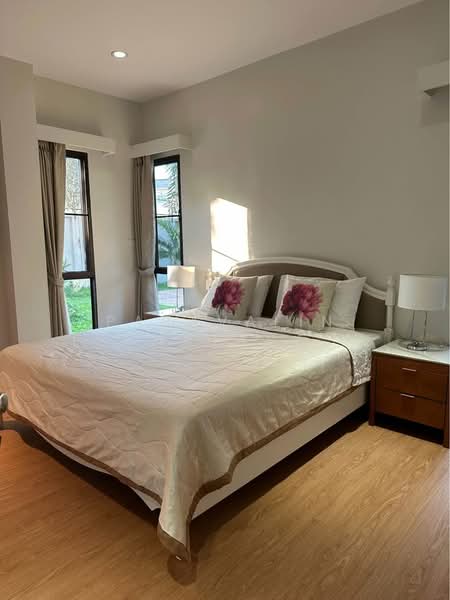 6-BR House, Bangkok, Suan Luang, Bangkok, 6 Bedrooms, 650 sqm, Single Detached House For Rent, by Pitchocha Kiatsinpon, 500309722 - DDproperty.com