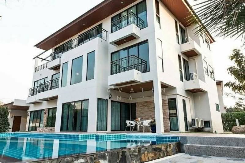 6-BR House, Bangkok, Suan Luang, Bangkok, 6 Bedrooms, 650 sqm, Single Detached House For Rent, by Pitchocha Kiatsinpon, 500309722 - DDproperty.com