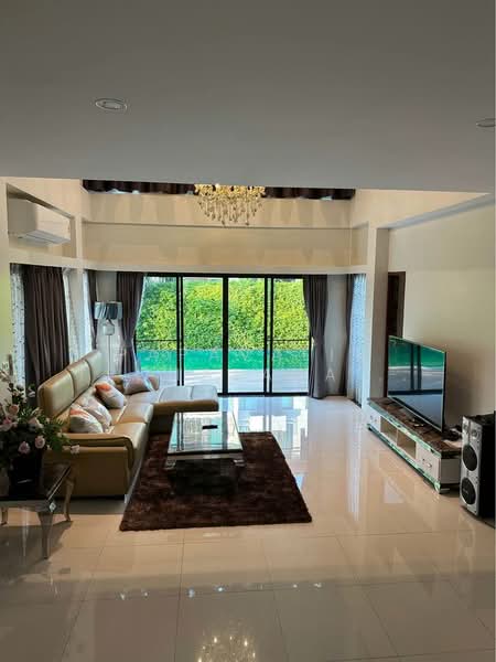 6-BR House, Bangkok, Suan Luang, Bangkok, 6 Bedrooms, 650 sqm, Single Detached House For Rent, by Pitchocha Kiatsinpon, 500309722 - DDproperty.com