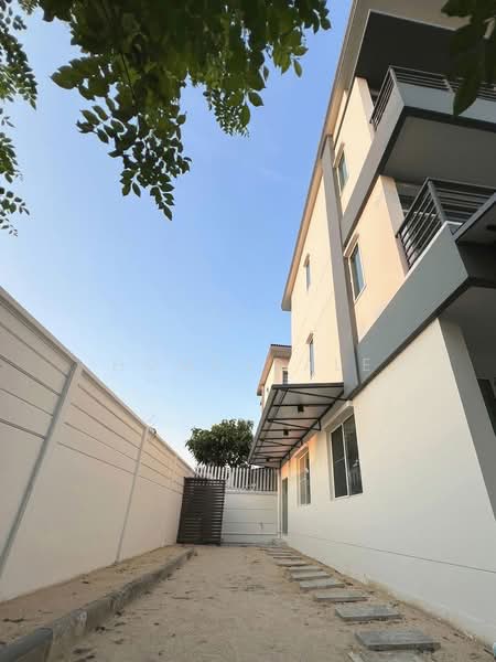 Town Avenue Rama 9 : ทาวน์ อเวนิว พระราม 9, กรุงเทพ, ซอยกรุงเทพกรีฑา 7, หัวหมาก, บางกะปิ, กรุงเทพ, 168 ตร.ม., ทาวน์เฮ้าส์ ขาย, โดย Home4sale, 500309724 - DDproperty.com
