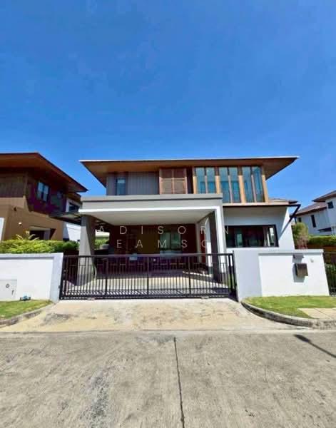 Burasiri Pattanakarn, Bangkok, New Pattanakarn Road, Prawet, Bangkok, 4 Bedrooms, 210 sqm, Single Detached House For Rent, by Adisorn Eamso, 500309756 - DDproperty.com