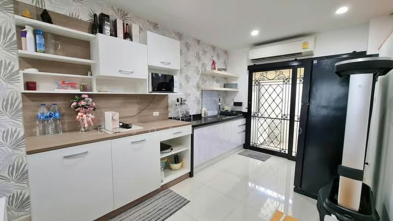 undefined, Bangkok, Suan Luang, Bangkok, 3 Bedrooms, 195 sqm, Townhouse For Sale, by Adisorn Eamso, 500309801 - DDproperty.com