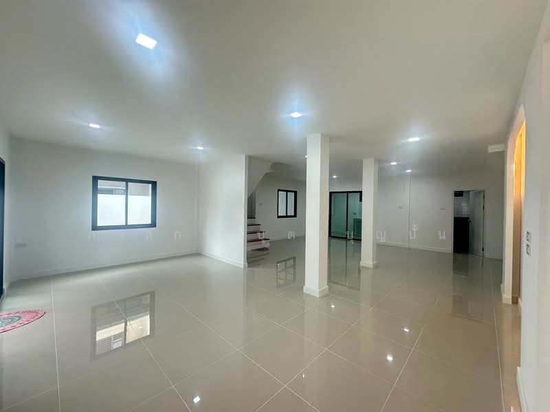 บ้านพระปิ่น 4, Bangkok, บางบอน5, Nong Kham, Nong Khaem, Bangkok, 3 Bedrooms, 180 sqm, Semi-Detached House (Twin House) For Sale, by Passakorn Butbunpan, 500309822 - DDproperty.com