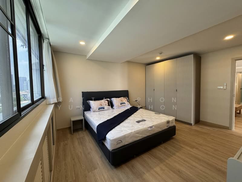Supalai Place Sukhumvit 39, Bangkok, 175-179 Soi Sukhumvit 39 Sukhumvit Road, Khlong Tan Nua, Watthana, Bangkok, 2 Bedrooms, 135 sqm, Condo For Rent, by Thachaya Buanong, 500309838 - DDproperty.com