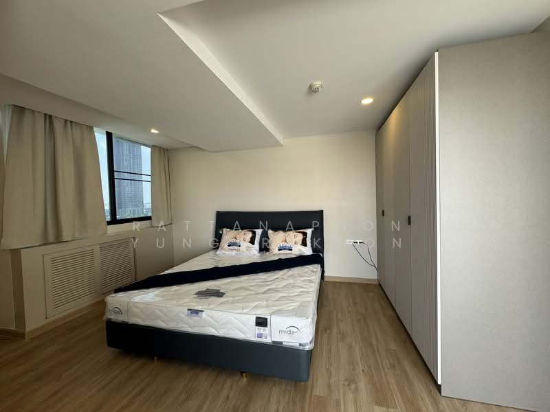 Supalai Place Sukhumvit 39, Bangkok, 175-179 Soi Sukhumvit 39 Sukhumvit Road, Khlong Tan Nua, Watthana, Bangkok, 2 Bedrooms, 135 sqm, Condo For Rent, by Thachaya Buanong, 500309838 - DDproperty.com