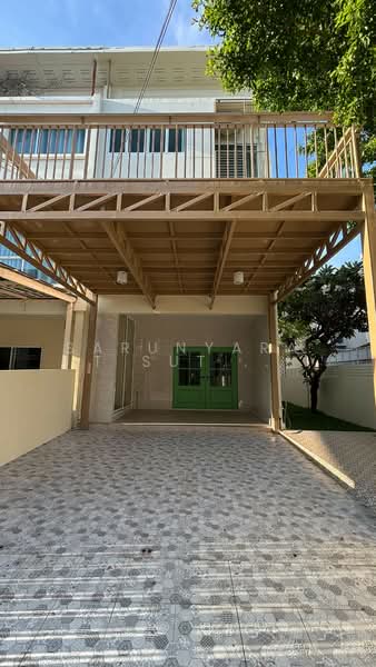 Villette City Pattanakarn 38, Bangkok, Phatthanakan Road, Prawet, Bangkok, 4 Bedrooms, 250 sqm, Townhouse For Sale, by Sarunyarat Sutthiapiwat, 500309868 - DDproperty.com
