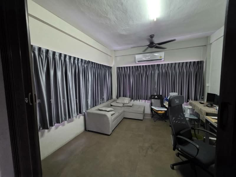 ็Huai Khwang Market, Bangkok, ประชาสงเคราะห์, Din Daeng, Bangkok, 3 Bedrooms, 200 sqm, Townhouse For Sale, by จิตราภรณ์ พิมพ์จันทร์, 500309869 - DDproperty.com