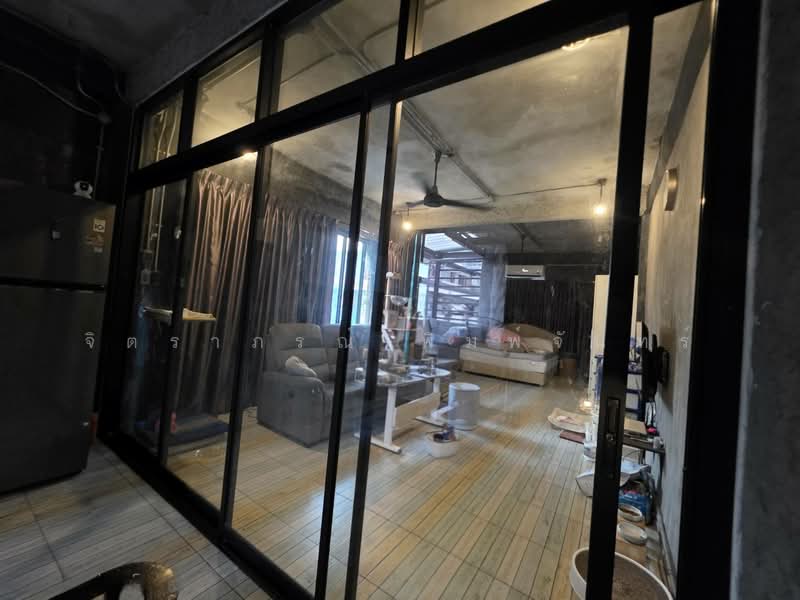 ็Huai Khwang Market, Bangkok, ประชาสงเคราะห์, Din Daeng, Bangkok, 3 Bedrooms, 200 sqm, Townhouse For Sale, by จิตราภรณ์ พิมพ์จันทร์, 500309869 - DDproperty.com