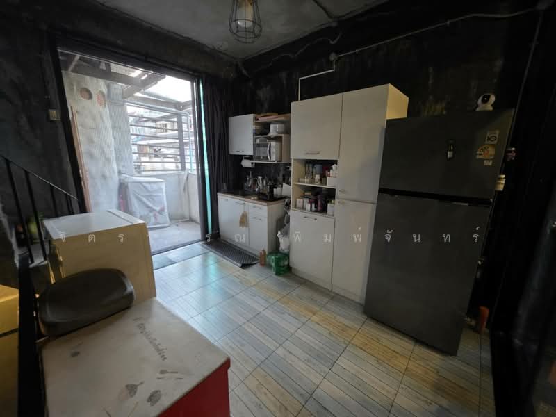 ็Huai Khwang Market, Bangkok, ประชาสงเคราะห์, Din Daeng, Bangkok, 3 Bedrooms, 200 sqm, Townhouse For Sale, by จิตราภรณ์ พิมพ์จันทร์, 500309869 - DDproperty.com