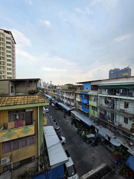 ็Huai Khwang Market, Bangkok, ประชาสงเคราะห์, Din Daeng, Bangkok, 3 Bedrooms, 200 sqm, Townhouse For Sale, by จิตราภรณ์ พิมพ์จันทร์, 500309869 - DDproperty.com