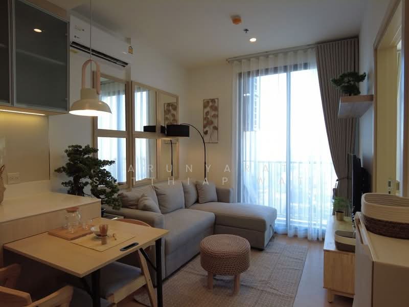 Maru Ekkamai 2, Bangkok, 70-5 Sukhumvit 63 Road, Phra Kanong Nua, Watthana, Bangkok, 1 Bedroom, 35 sqm, Condo For Sale, by Narinthira Roengrit, 500309884 - DDproperty.com