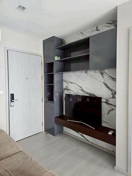 Rhythm Sukhumvit 36-38, Bangkok, 55 Soi Sukhumvit 36, Sukhumvit Road, Phra Kanong, Khlong Toei, Bangkok, 1 Bedroom, 33 sqm, Condo For Rent, by Papavalin Techatanaphuwit, 500309885 - DDproperty.com