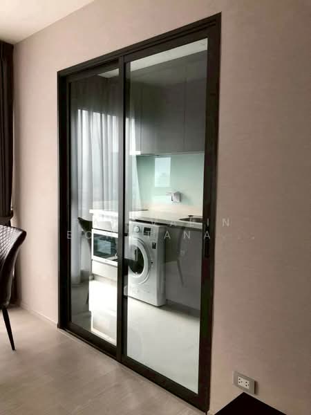 Rhythm Sukhumvit 36-38, Bangkok, 55 Soi Sukhumvit 36, Sukhumvit Road, Phra Kanong, Khlong Toei, Bangkok, 1 Bedroom, 33 sqm, Condo For Rent, by Papavalin Techatanaphuwit, 500309885 - DDproperty.com
