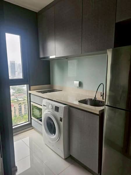 Rhythm Sukhumvit 36-38, Bangkok, 55 Soi Sukhumvit 36, Sukhumvit Road, Phra Kanong, Khlong Toei, Bangkok, 1 Bedroom, 33 sqm, Condo For Rent, by Papavalin Techatanaphuwit, 500309885 - DDproperty.com