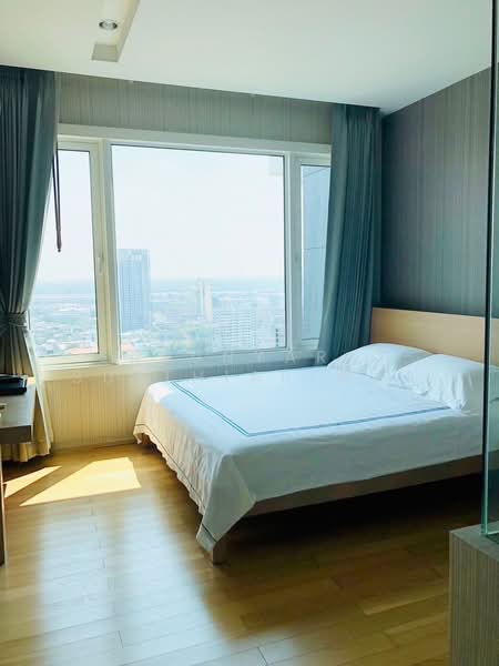 Siri At Sukhumvit, Bangkok, 902 Sukhumvit Road, Phra Kanong, Khlong Toei, Bangkok, 2 Bedrooms, 70 sqm, Condo For Sale, by Narinthira Roengrit, 500309895 - DDproperty.com