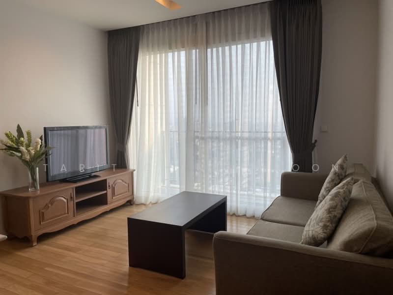 Siri At Sukhumvit, Bangkok, 902 Sukhumvit Road, Phra Kanong, Khlong Toei, Bangkok, 2 Bedrooms, 69 sqm, Condo For Sale, by Tarit Chinsomboon, 500309912 - DDproperty.com