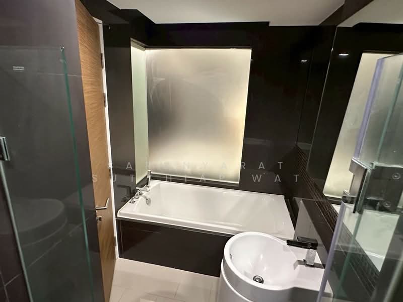 Rhythm Sukhumvit 50, Bangkok, 8 Sukhumvit 50, Sukhumvit Road, Phra Kanong, Khlong Toei, Bangkok, 1 Bedroom, 45 sqm, Condo For Rent, by Narinthira Roengrit, 500309915 - DDproperty.com