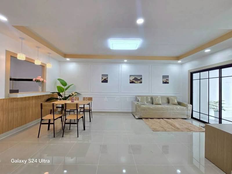 Baan Pruksa 14 A Bangbuathong : บ้านพฤกษา 14 เอ บางบัวทอง, นนทบุรี, ซอย หมู่บ้านพฤกษา 14 เอ, บางคูรัด, บางบัวทอง, นนทบุรี, 100 ตร.ม., ทาวน์เฮ้าส์ ขาย, โดย NR AGENT, 500309930 - DDproperty.com