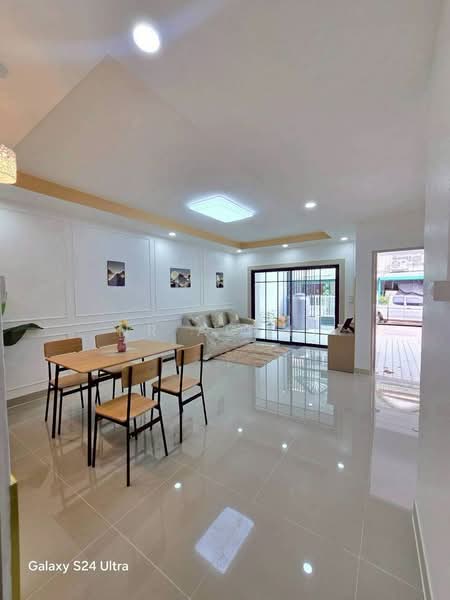 Baan Pruksa 14 A Bangbuathong, Nonthaburi, Soi Pruksa Village 14 A, Bang Khu Rat, Bang Bua Thong, Nonthaburi, 3 Bedrooms, 100 sqm, Townhouse For Sale, by NR AGENT, 500309930 - DDproperty.com