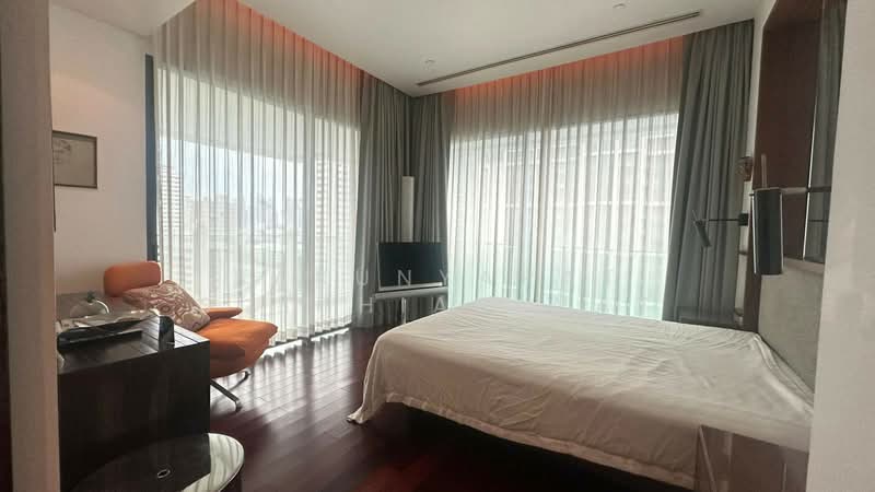 Le Raffine Sukhumvit 39, Bangkok, Soi Sukhumvit 39, Khlong Tan Nua, Watthana, Bangkok, 2 Bedrooms, 238 sqm, Condo For Rent, by Sarunyarat Sutthiapiwat, 500309937 - DDproperty.com