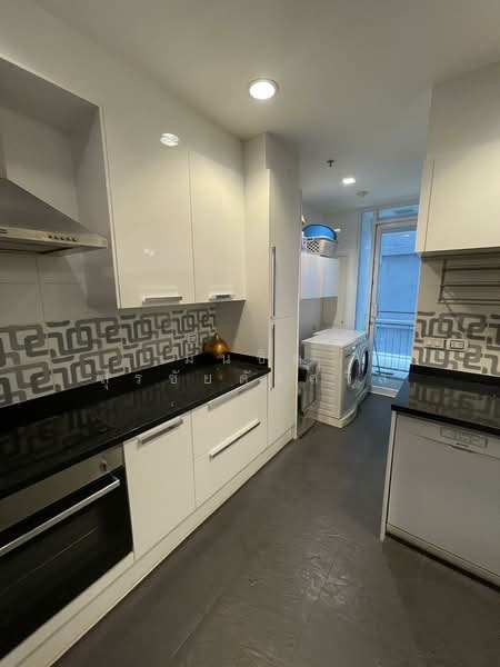The Madison, Bangkok, Sukhumvit 41, Khlong Tan Nua, Watthana, Bangkok, 3 Bedrooms, 150 sqm, Condo For Rent, by Monchit Surachaidunthavin, 500309960 - DDproperty.com