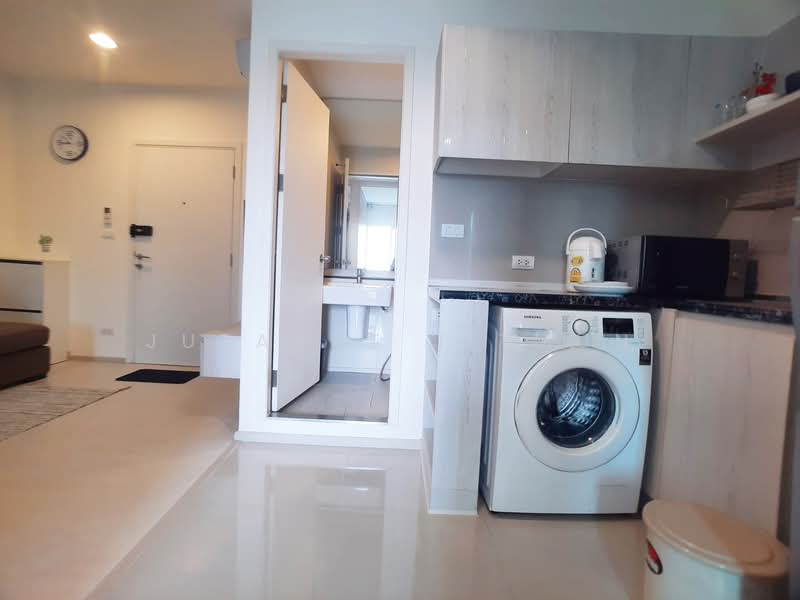 Aspire Erawan, Samut Prakan, Sukhumvit, Pak Nam, Muang Samut Prakarn, Samut Prakan, 2 Bedrooms, 35 sqm, Condo For Rent, by Jutarat Jitmun, 500309962 - DDproperty.com