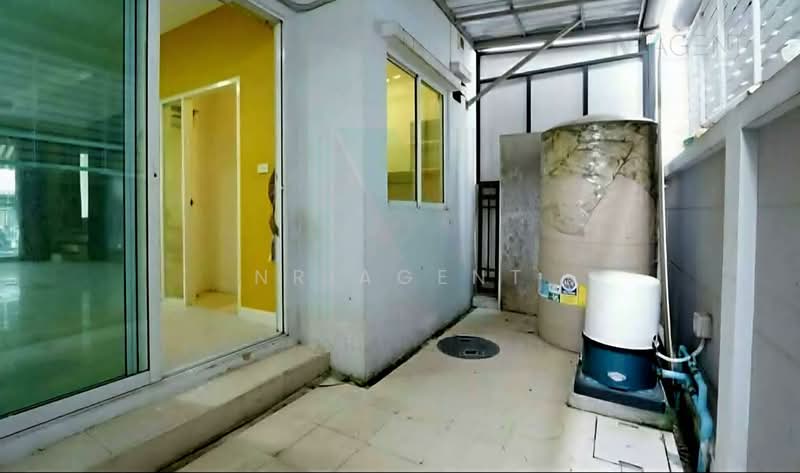 Baan Klang Muang S-Sense Onnuch-Wongwan, Bangkok, Lat Krabang Road, Lat Krabang, Bangkok, 3 Bedrooms, 167 sqm, Townhouse For Sale, by NR AGENT, 500310001 - DDproperty.com