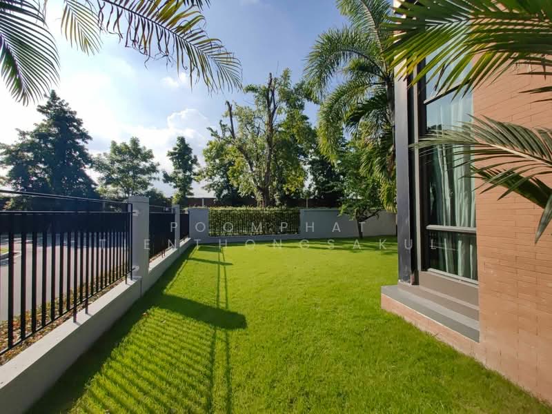 Grand Bangkok Boulevard Rama9, Bangkok, Krungthep Kreetha Road, Saphan Sung, Bangkok, 5 Bedrooms, 693 sqm, Single Detached House For Sale, by Poomphat Tienthongsakul, 500310036 - DDproperty.com