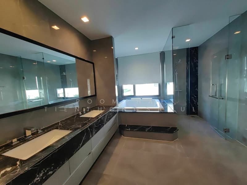 Grand Bangkok Boulevard Rama9, Bangkok, Krungthep Kreetha Road, Saphan Sung, Bangkok, 5 Bedrooms, 693 sqm, Single Detached House For Sale, by Poomphat Tienthongsakul, 500310036 - DDproperty.com