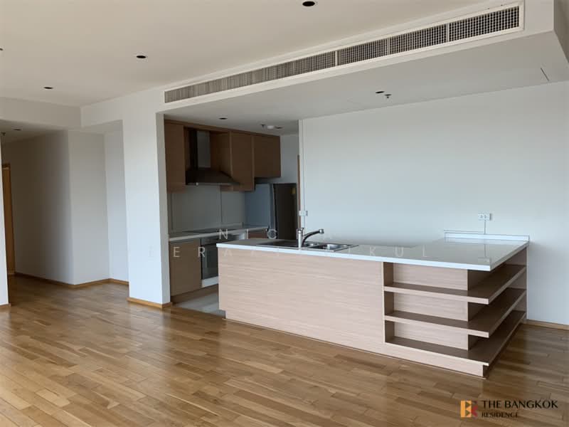 The Emporio Place, Bangkok, 93 Soi Sukhumvit 24, Sukhumvit Road, Khong Tan, Khlong Toei, Bangkok, 3 Bedrooms, 161 sqm, Condo For Rent, by Nicha Peerakittikul, 500310083 - DDproperty.com