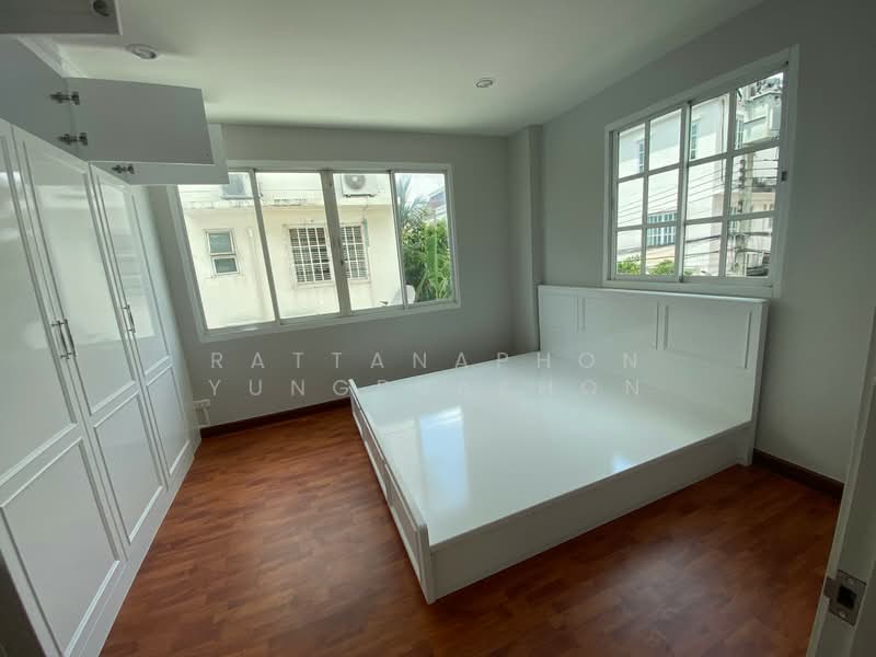undefined, Bangkok, Lat Phrao, Bangkok, 3 Bedrooms, 72 sqm, Townhouse For Sale, by Rattanaphon Yungprakhon, 500310106 - DDproperty.com