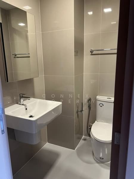 FLO by Sansiri, Bangkok, Somdet Chaopraya Road, Khlong San, Bangkok, 1 Bedroom, 25 sqm, Condo For Rent, by Connex Property, 500310122 - DDproperty.com