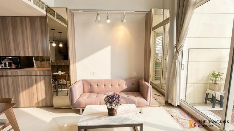 The Empire Place, Bangkok, 88 Narathiwatratchanakharin Road, Thung Maha Mek, Sathon, Bangkok, 2 Bedrooms, 108 sqm, Condo For Rent, by Nicha Peerakittikul, 500310128 - DDproperty.com