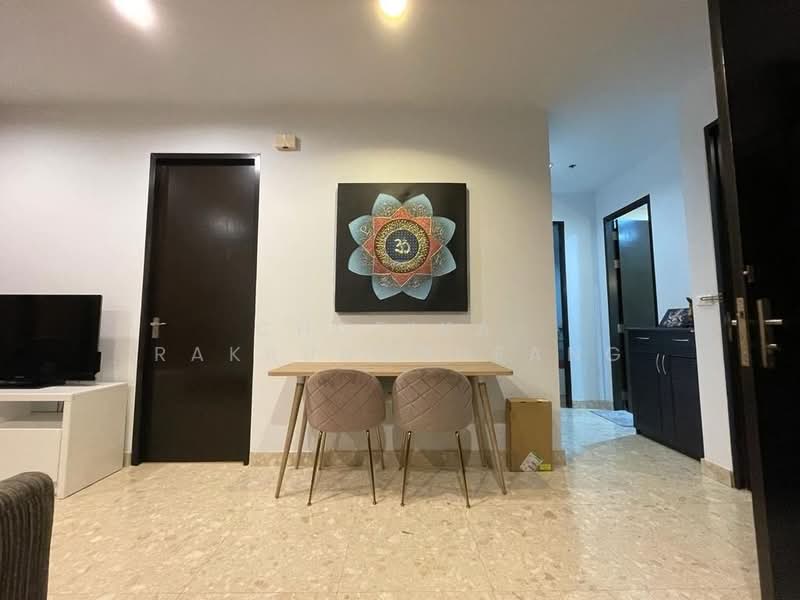 Baan Klang Krung Siam-Pathumwan, Bangkok, Petchburi Road, Thanon Phetchaburi, Ratchathewi, Bangkok, 2 Bedrooms, 68 sqm, Condo For Rent, by Chotika Rakrungrueang, 500310133 - DDproperty.com