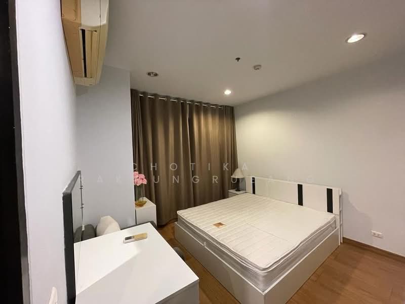 Baan Klang Krung Siam-Pathumwan, Bangkok, Petchburi Road, Thanon Phetchaburi, Ratchathewi, Bangkok, 2 Bedrooms, 68 sqm, Condo For Rent, by Chotika Rakrungrueang, 500310133 - DDproperty.com