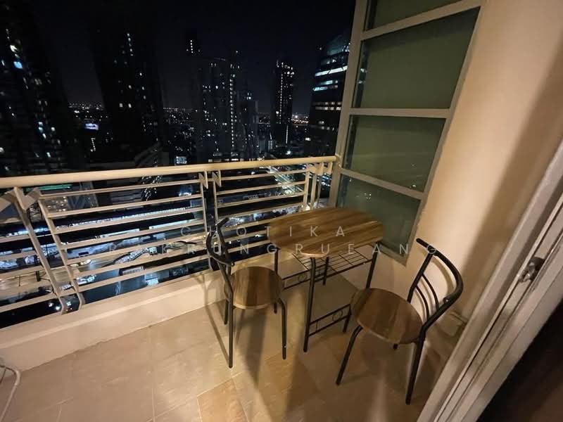 Baan Klang Krung Siam-Pathumwan, Bangkok, Petchburi Road, Thanon Phetchaburi, Ratchathewi, Bangkok, 2 Bedrooms, 68 sqm, Condo For Rent, by Chotika Rakrungrueang, 500310133 - DDproperty.com