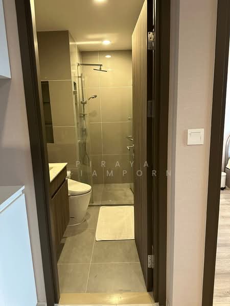 IDEO Mobi Asoke, Bangkok, New Petchaburi Road, Bang Kapi, Huai Khwang, Bangkok, 1 Bedroom, 33 sqm, Condo For Sale, by PIRAYA SRIAMPORN, 500310183 - DDproperty.com