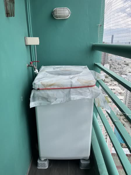 Lumpini Place Water Cliff, Bangkok, Soi Sathu Pradit 19 Yeak 10, Chong Nonsi, Yan Nawa, Bangkok, 1 Bedroom, 32 sqm, Condo For Sale, by ณัฐพัชร์ โชติอัครสินทบ, 500310188 - DDproperty.com