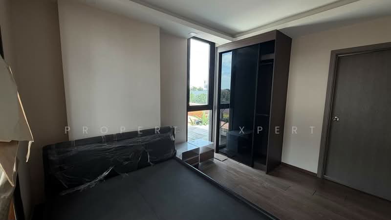 The Remarkable Soonvijai 2, Bangkok, Soi Petchburi 47 Intersection 2, Phetchaburi Road, Bang Kapi, Huai Khwang, Bangkok, 1 Bedroom, 35 sqm, Condo For Sale, by Property Expert, 500310190 - DDproperty.com