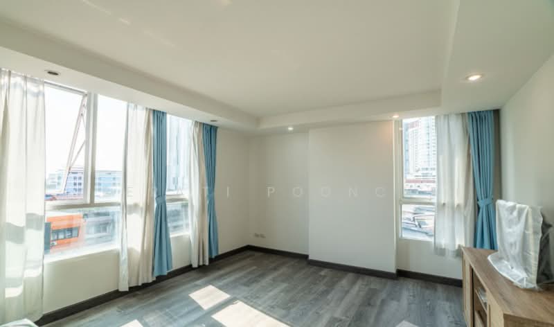 Zenith Place @ Sukhumvit 71/1, Bangkok, 1747 Sukhumvit Road, Phra Kanong Nua, Watthana, Bangkok, 1 Bedroom, 48 sqm, Condo For Sale, by Keerati Poonchai, 500310203 - DDproperty.com