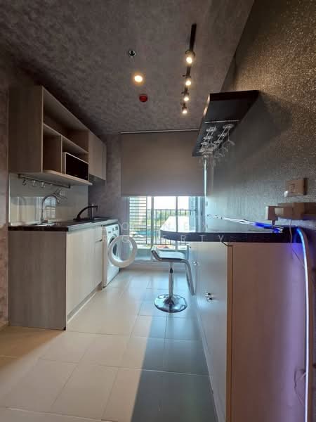 Elio Sathorn-Wutthakat, Bangkok, Kanlapaphruek Road, Bangko, Chom Thong, Bangkok, 1 Bedroom, 32 sqm, Condo For Rent, by Connex Property, 500310258 - DDproperty.com