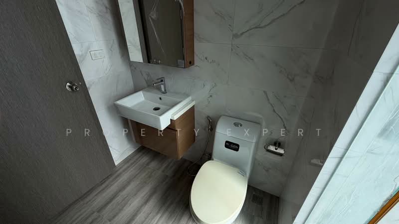The Remarkable Soonvijai 2, Bangkok, Soi Petchburi 47 Intersection 2, Phetchaburi Road, Bang Kapi, Huai Khwang, Bangkok, 1 Bedroom, 31 sqm, Condo For Sale, by Property Expert, 500310320 - DDproperty.com