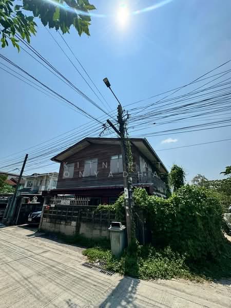 3-BR House, Bangkok, Nong Kham, Nong Khaem, Bangkok, 3 Bedrooms, 204 sqm, Single Detached House For Sale, by Kitnipat Boonyadhammakul, 500310347 - DDproperty.com