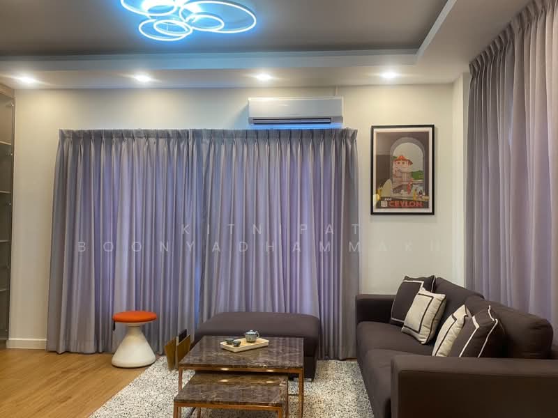undefined, Bangkok, Bang Na Tai, Bang Na, Bangkok, 4 Bedrooms, 300 sqm, Townhouse For Rent, by Kitnipat Boonyadhammakul, 500310356 - DDproperty.com